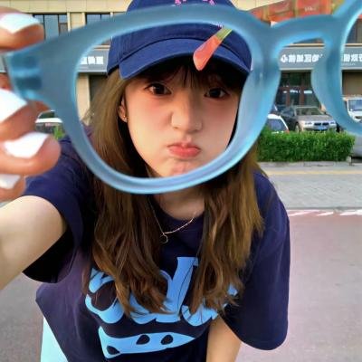 女高中生给你做饭了